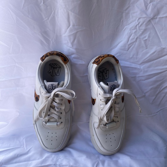 Nike Air Force One White Sneakers with Leopard-Print - Picture 3 of 7